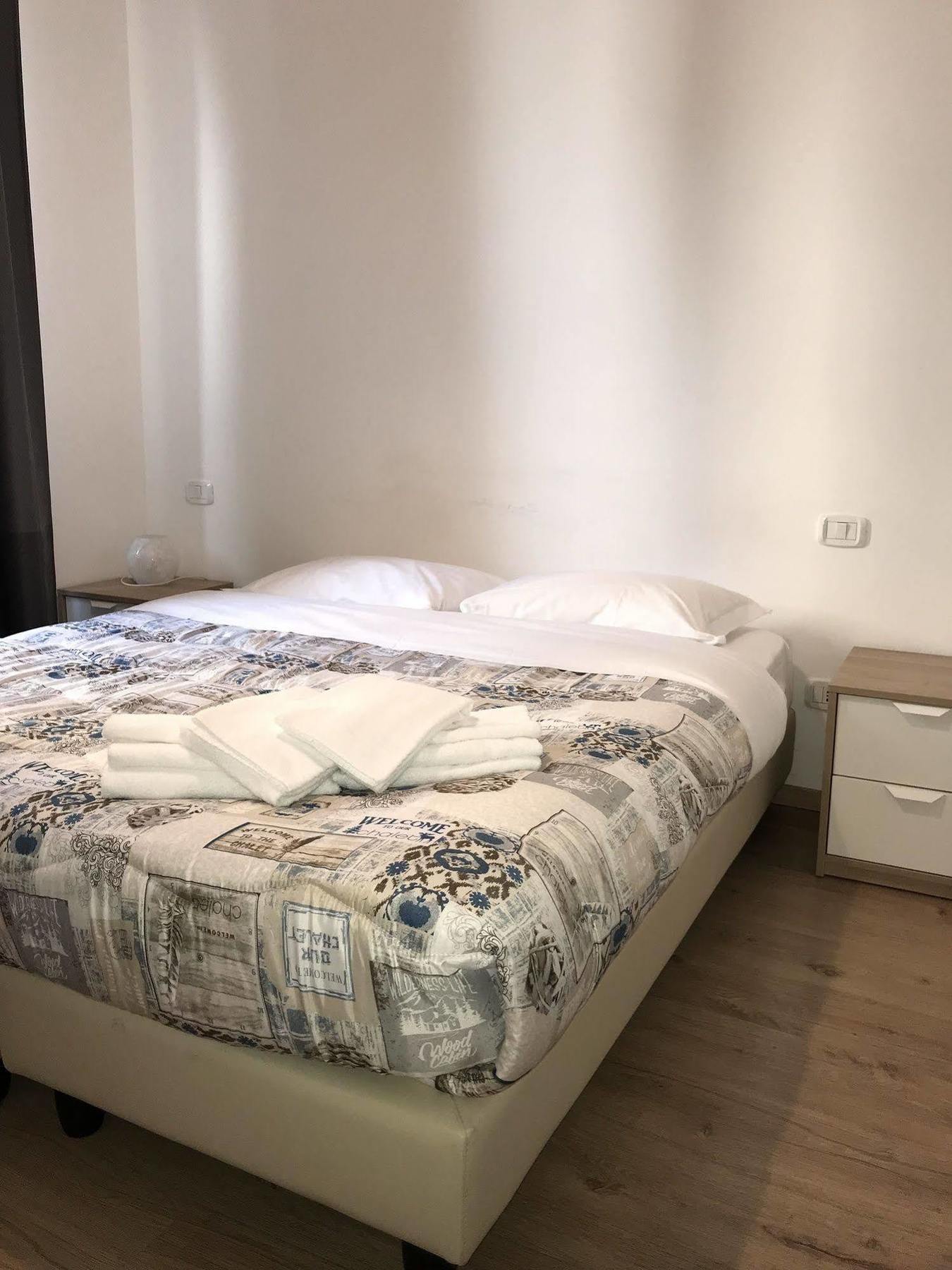 מלון Elite Loreto Milano מראה חיצוני תמונה